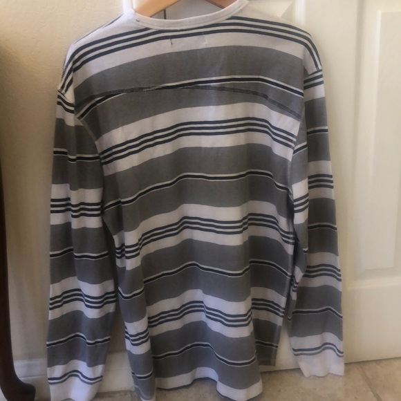 Volcom sweater - Picture 2 of 2